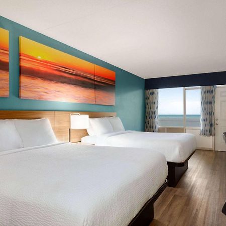Days Inn By Wyndham Myrtle Beach-Beach Front Kültér fotó